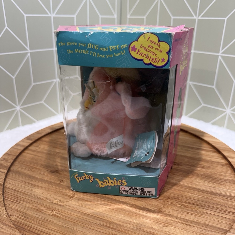 1999 Furby Babies Pink 70-940 Tiger Electronics in Box - Picture 5 of 8